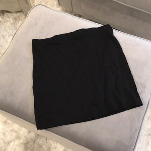 H&M black mini skirt